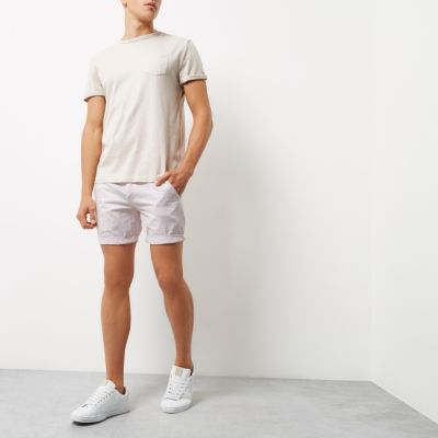 Pink stripe slim fit casual shorts